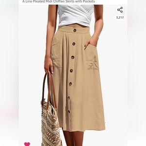 A line pleated skirt NEW